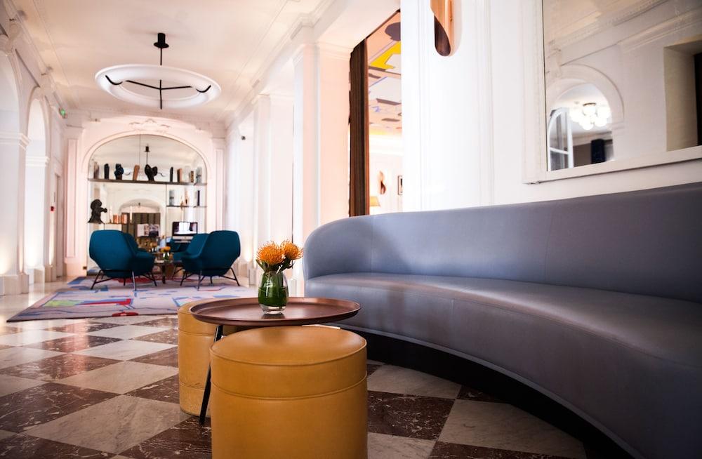 Vernet Champs Elysees 5* Parijs